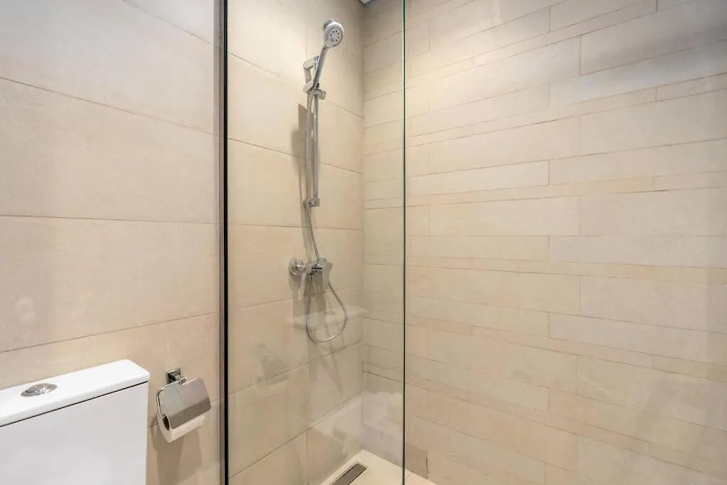 Studio 12Min From Burj Khalifa - Azizi Riviera 32 - Dubai Apartment